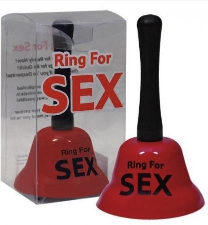 Clopotelul Sex Bell pentru a va chema partenerul cand doriti sa faceti sex